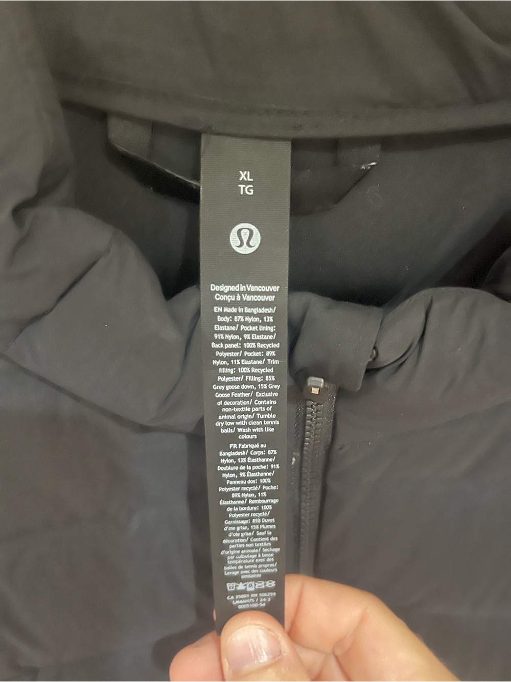 Lululemon Men's Quilted Black Packable Puffer Vest - Picture 2 of 2